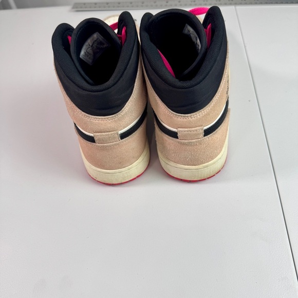 Air Jordan 1 Mid SE Crimson Tint Men’s Size 12 Pink Laces 852542-801 - Picture 8 of 10